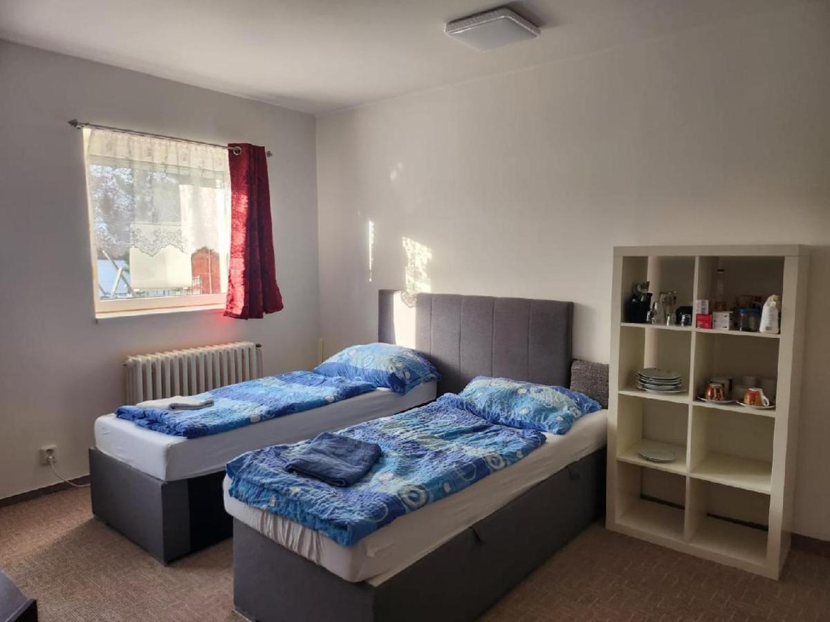 Homestay U Hanky Zdiby Dış mekan fotoğraf
